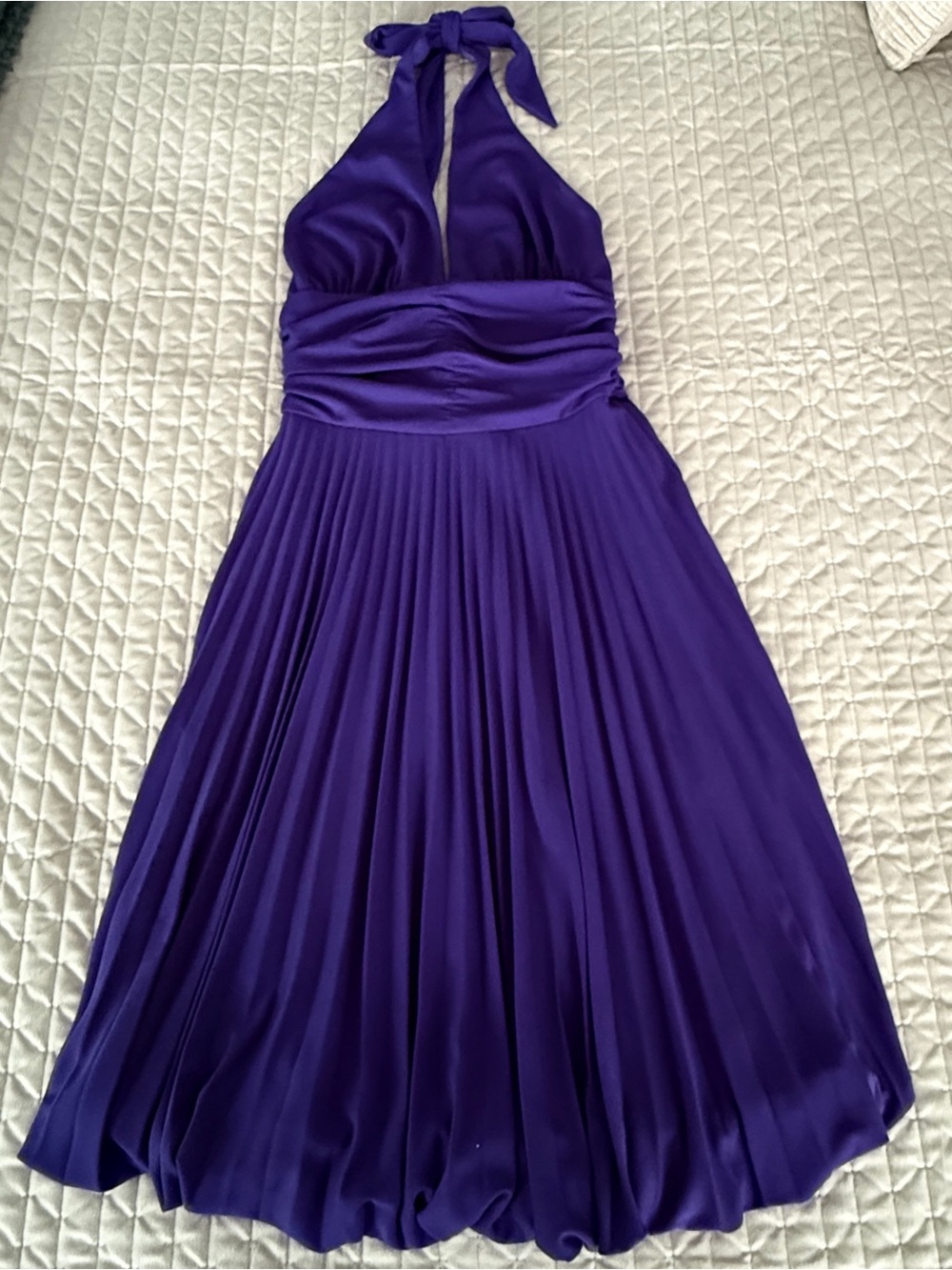 Vintage Caché Brilliant Purple Halter Dress | Y2K Elegant Evening Dress Size 4 - Picture 5 of 9